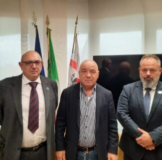 L'Assessore Regionale al Turismo Giovanni Chessa e Giovanni Rana, Segretario Regionale Sardegna e Stefano Ena membro della Segreteria Regionale e Responsabile dell'Ufficio Legale.